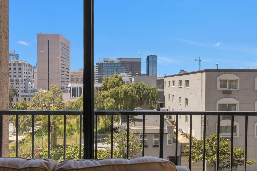 Photo for 1333 8th Ave #505, San Diego, CA 92101 (MLS # 240008417)