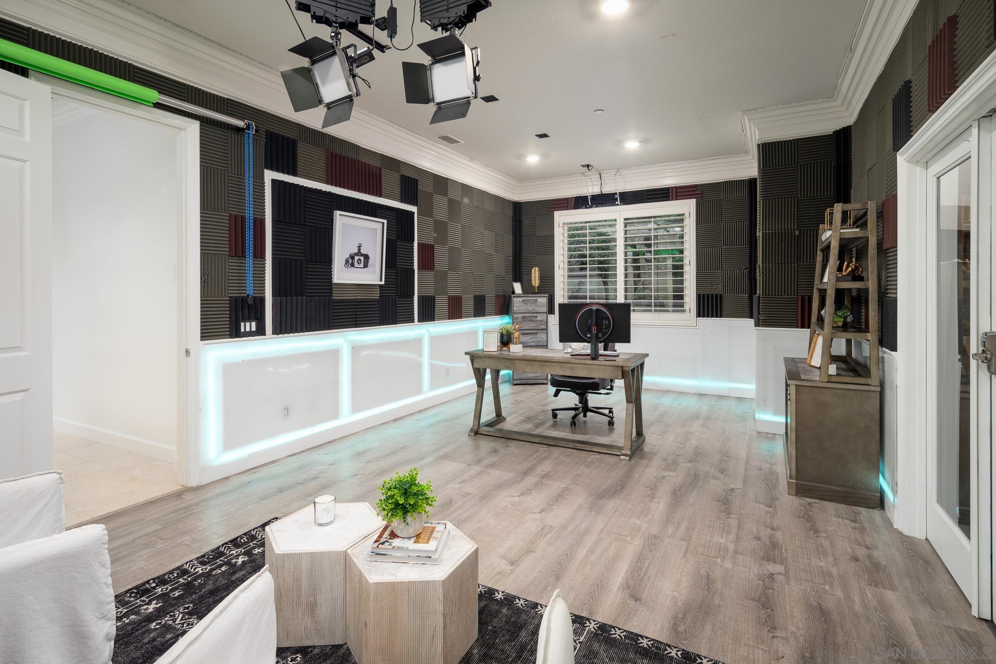 San Diego, California 92127, United States, 6 Bedrooms Bedrooms, ,7 BathroomsBathrooms,Residential,Active,62278