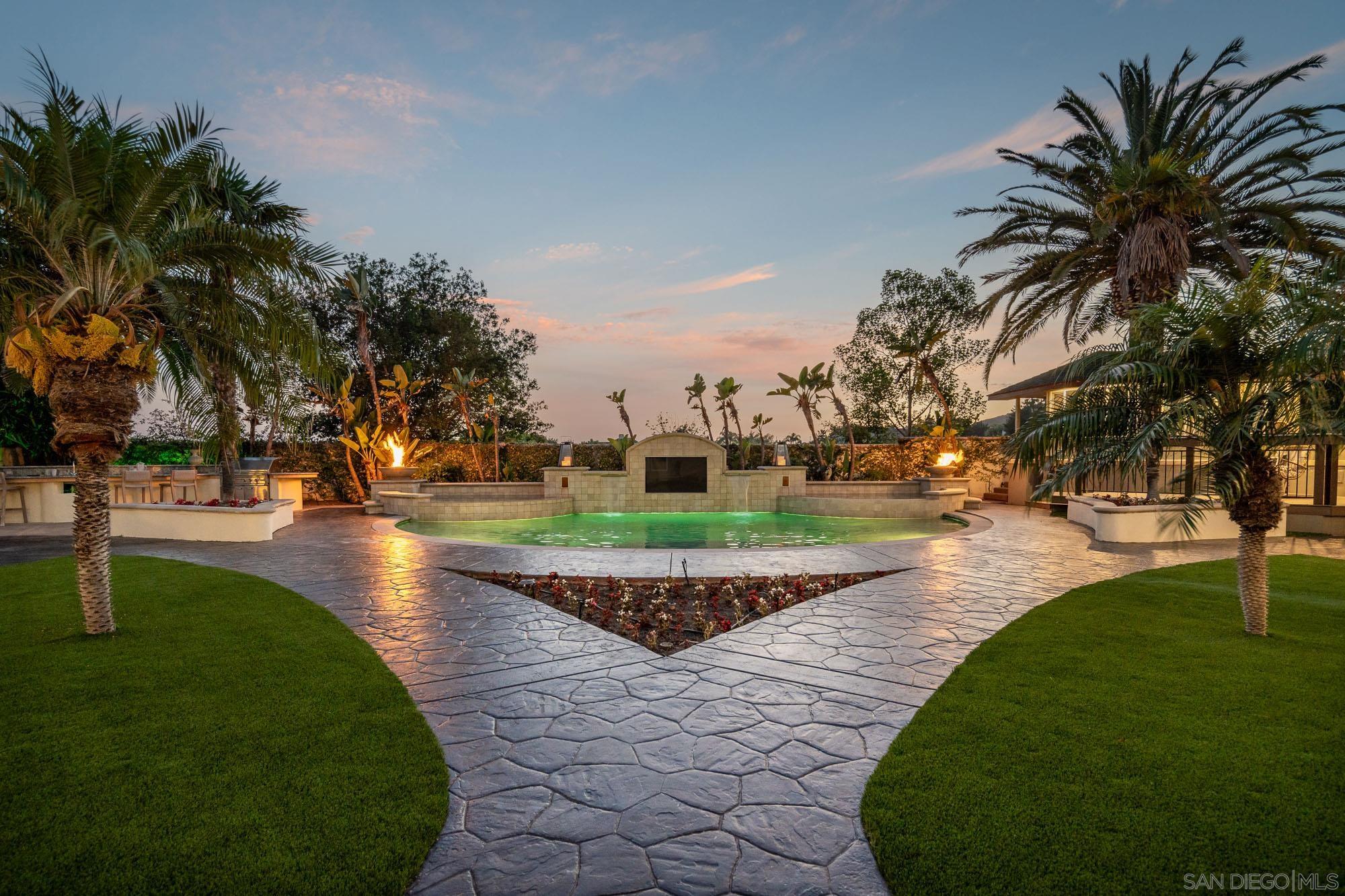 San Diego, California 92127, United States, 6 Bedrooms Bedrooms, ,7 BathroomsBathrooms,Residential,Active,62278