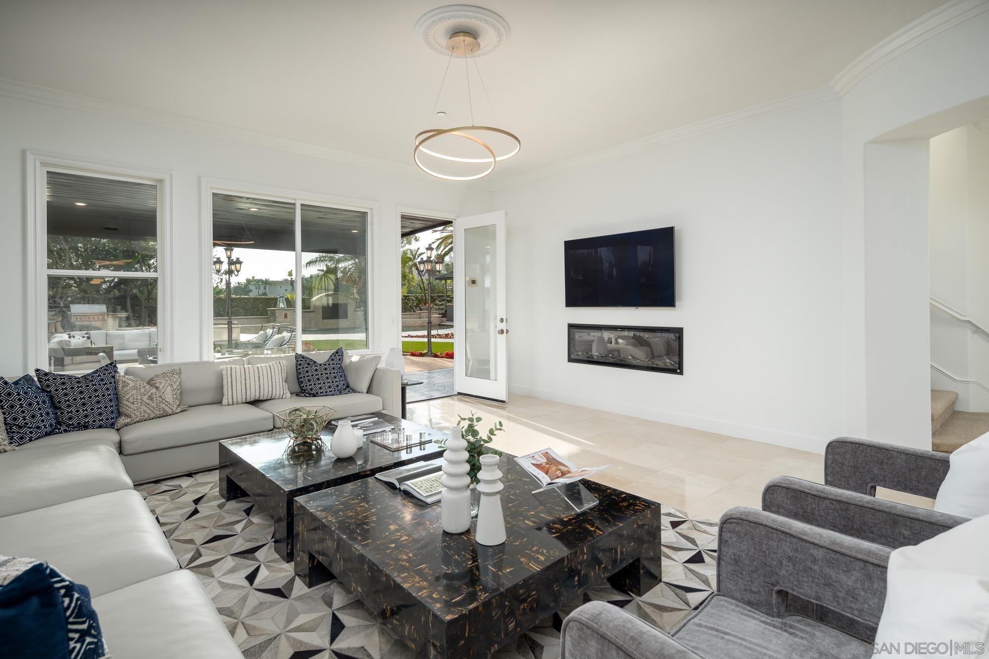 San Diego, California 92127, United States, 6 Bedrooms Bedrooms, ,7 BathroomsBathrooms,Residential,Active,62278