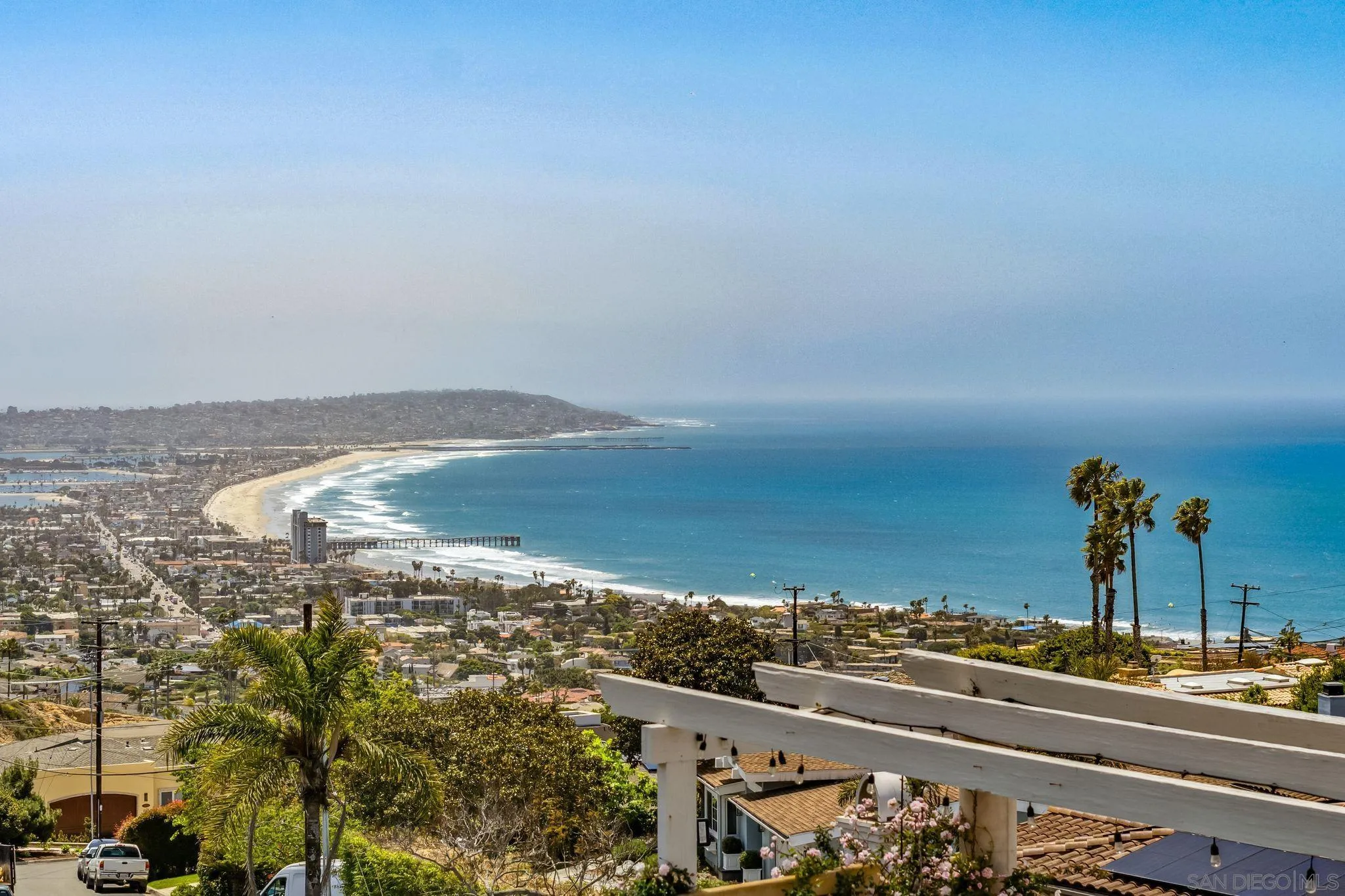 La Jolla, California 92037, United States, 6 Bedrooms Bedrooms, ,5 BathroomsBathrooms,Residential,Active,128551