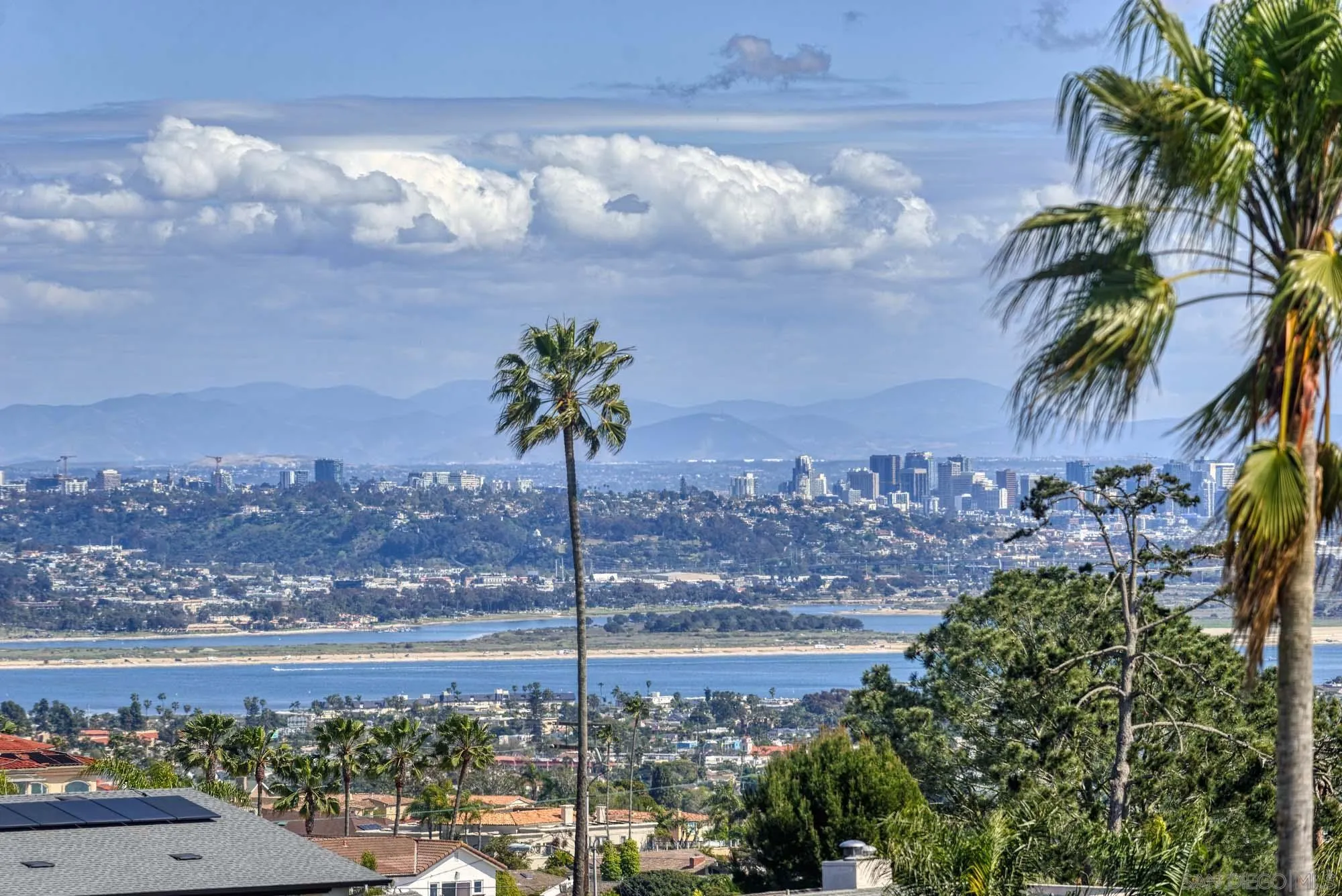 La Jolla, California 92037, United States, 6 Bedrooms Bedrooms, ,5 BathroomsBathrooms,Residential,Active,128551