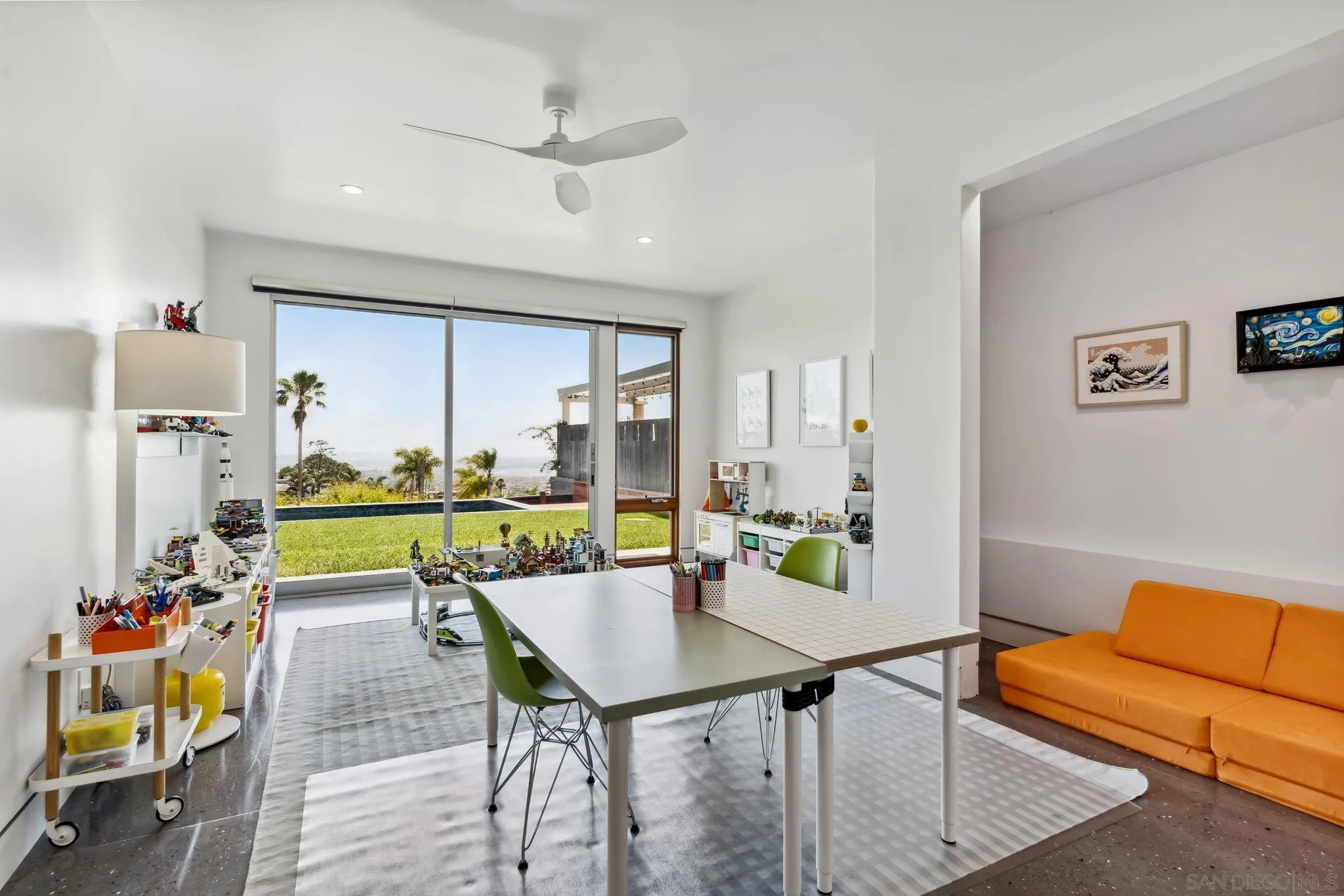 La Jolla, California 92037, United States, 6 Bedrooms Bedrooms, ,5 BathroomsBathrooms,Residential,Active,128551