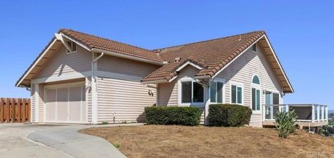 1435 Archwood Place Escondido CA 92026