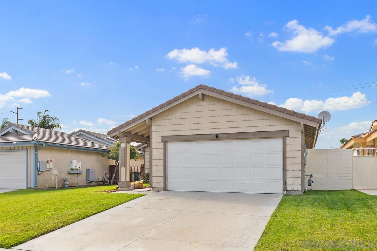 41459 Avenida De La Reina