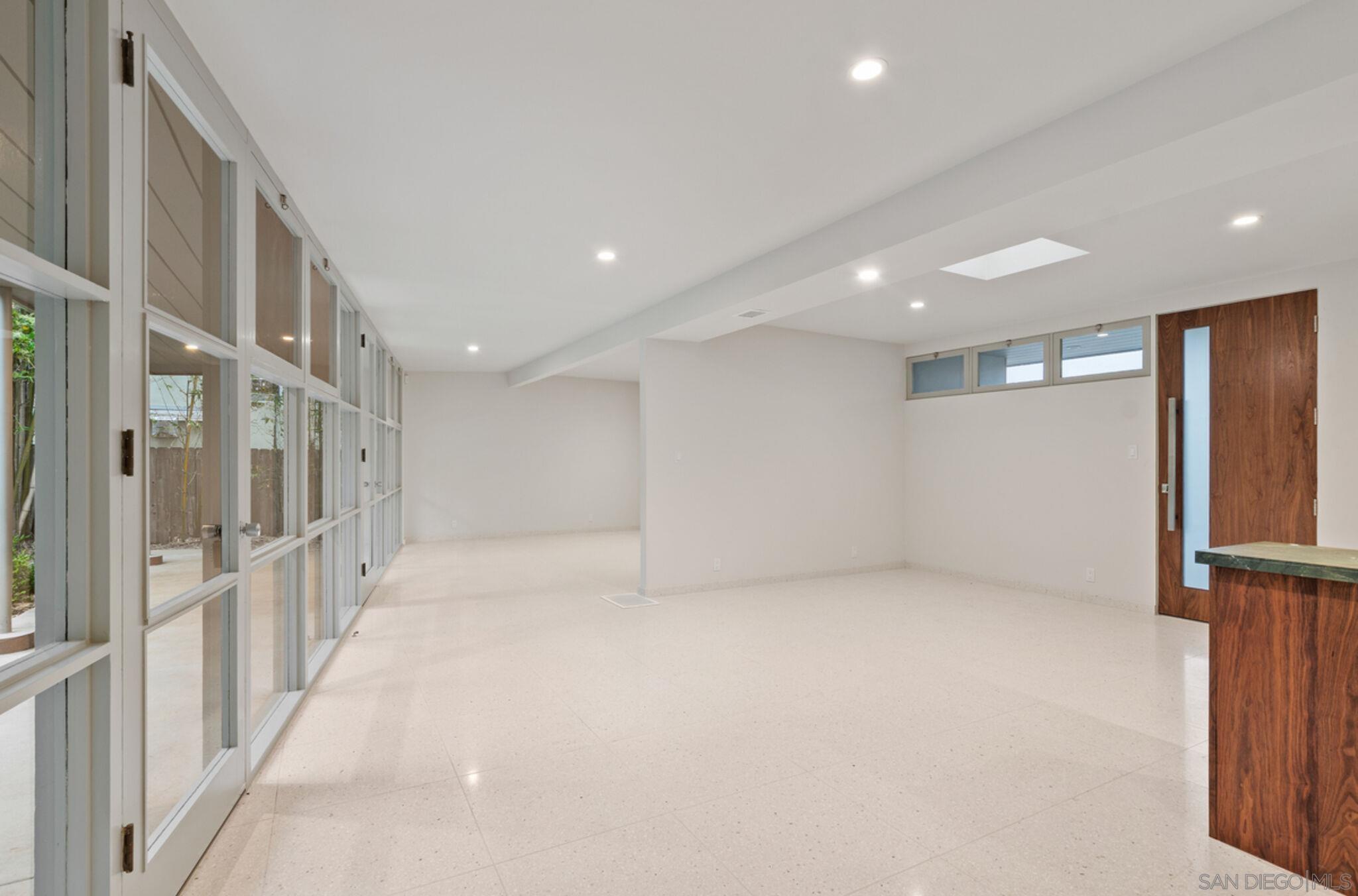 9420 La Jolla Shores Drive