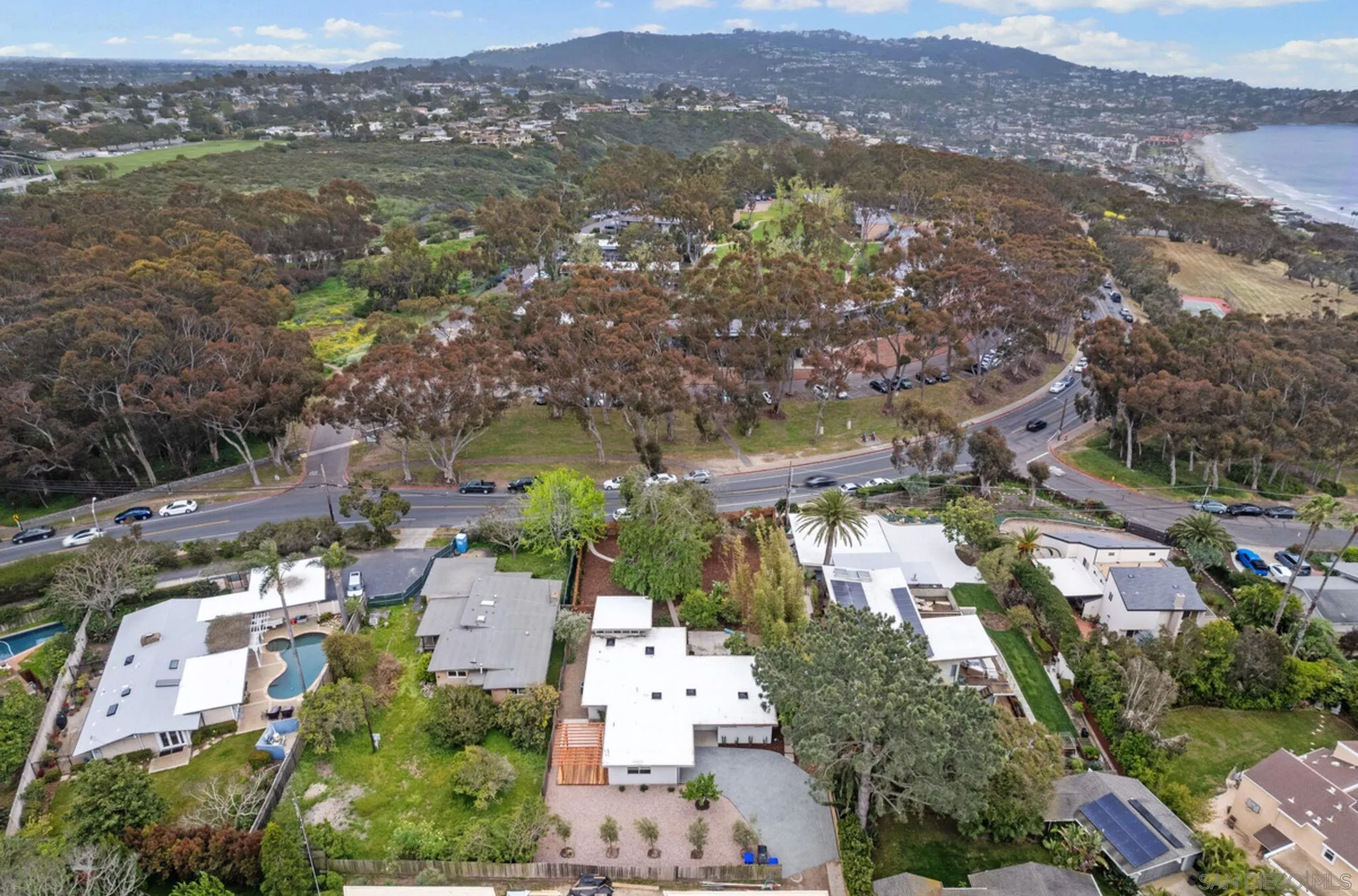 La Jolla, California 92037, United States, 3 Bedrooms Bedrooms, ,2 BathroomsBathrooms,Residential,Active,152360