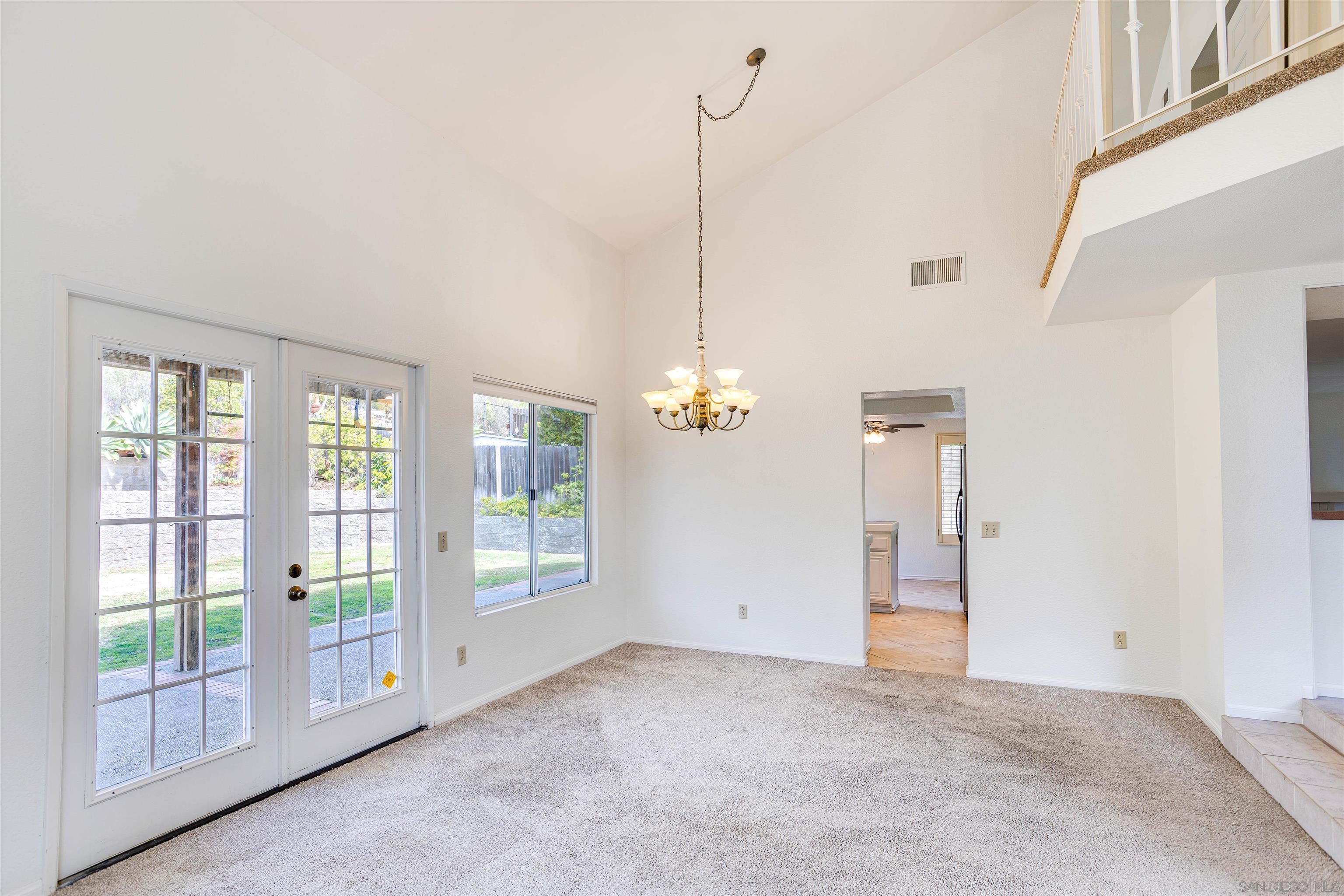 10118 Freeport Ct