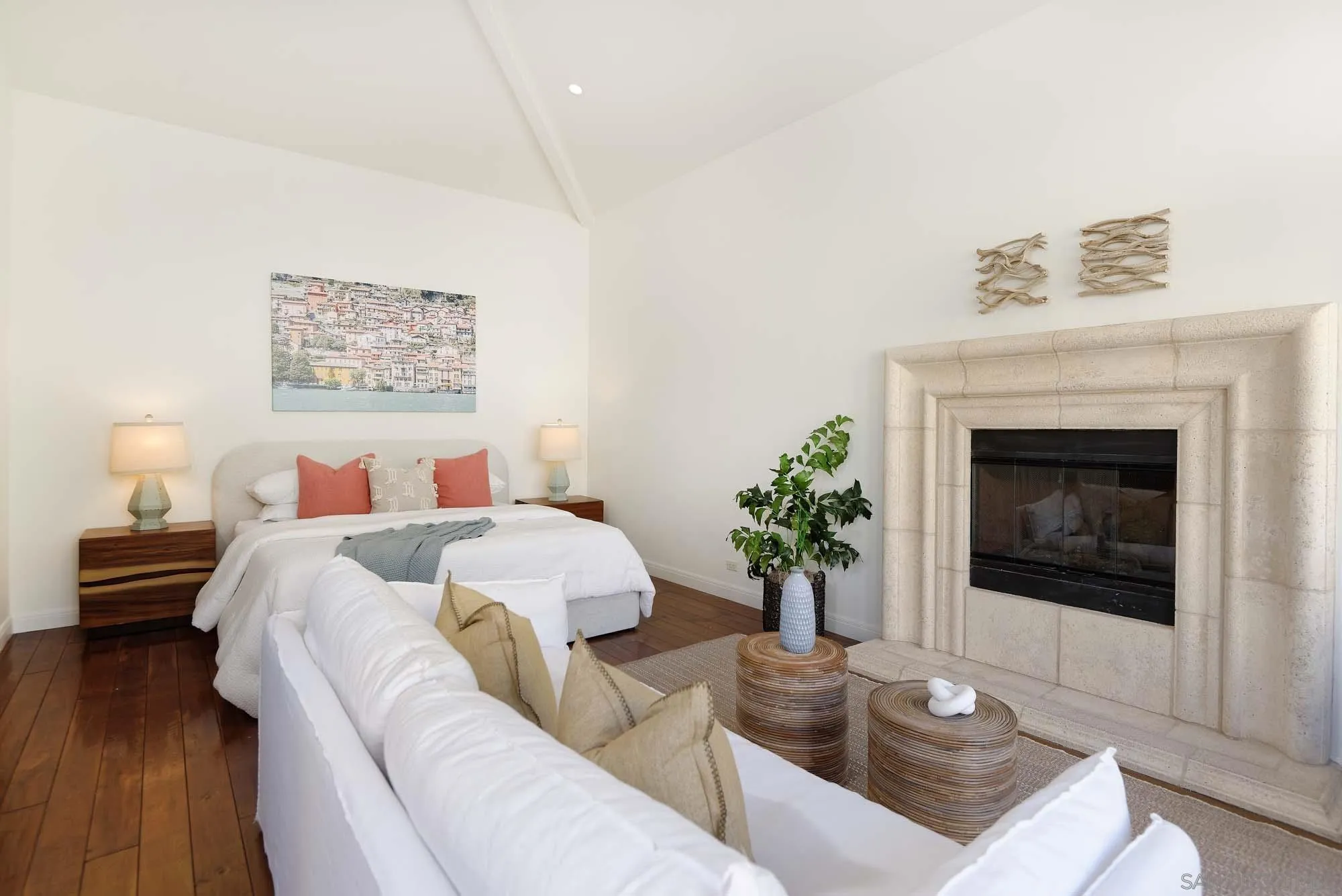 La Jolla, California 92037, United States, 5 Bedrooms Bedrooms, ,6 BathroomsBathrooms,Residential,Active,114723