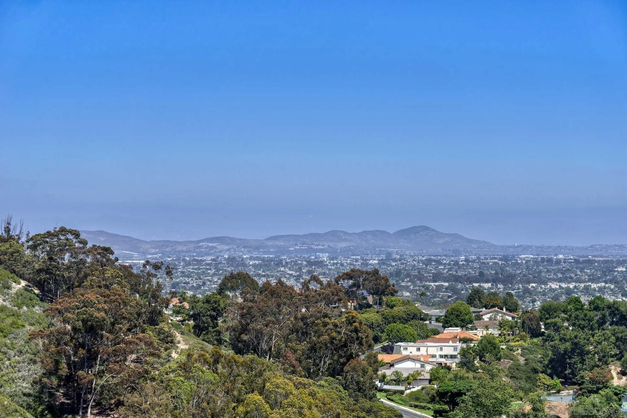 La Jolla, California 92037, United States, 5 Bedrooms Bedrooms, ,6 BathroomsBathrooms,Residential,Active,114723