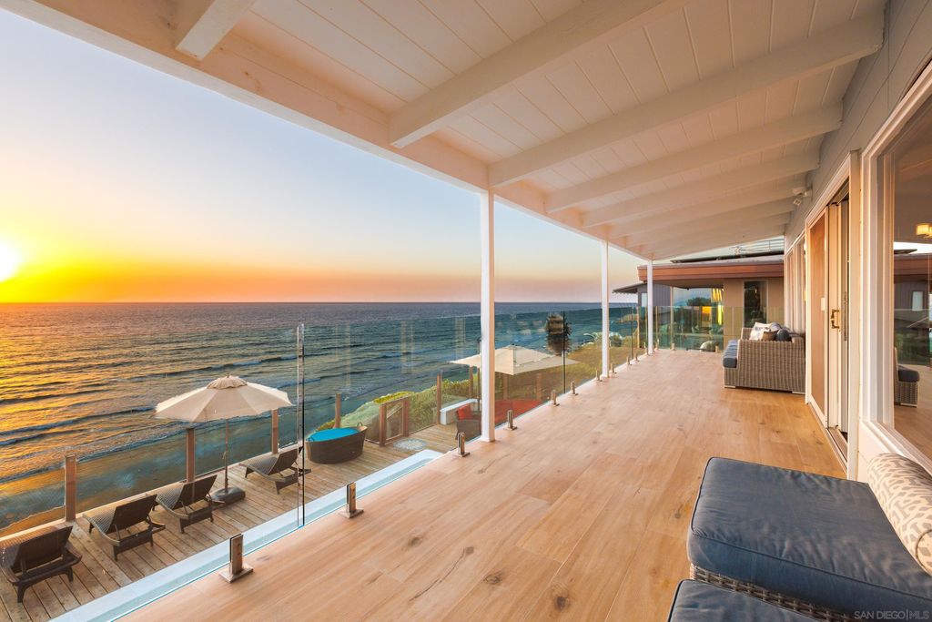 Photo of 1220 Neptune Ave, Encinitas, CA 92024 (MLS # 240025172)
