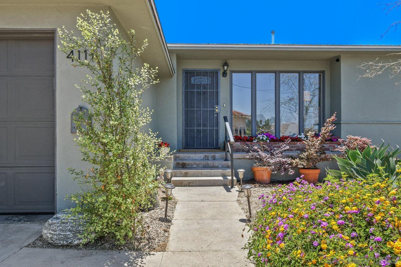 4111 Atascadero Dr
