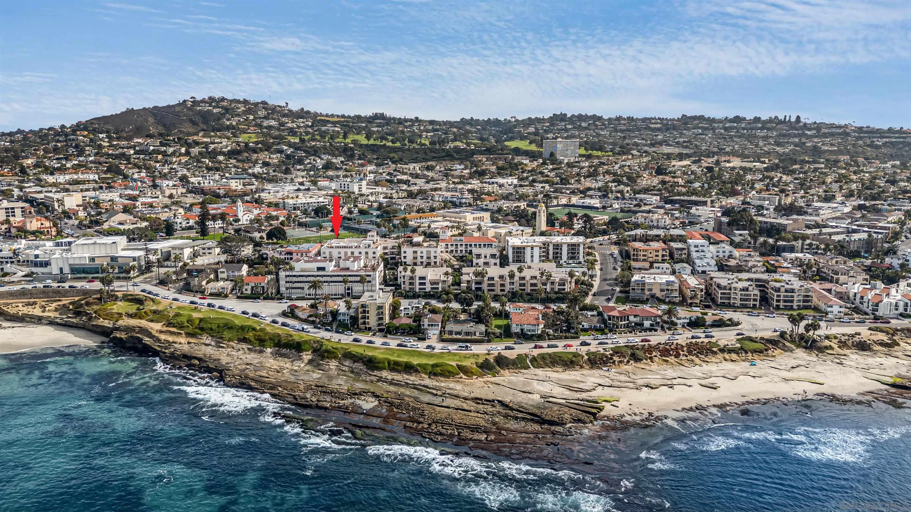 La Jolla, California 92037, United States, 2 Bedrooms Bedrooms, ,3 BathroomsBathrooms,Residential,Pending,27339