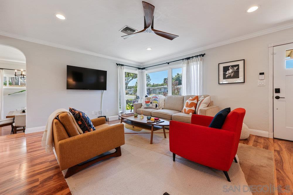 4113 Loma Alta Dr