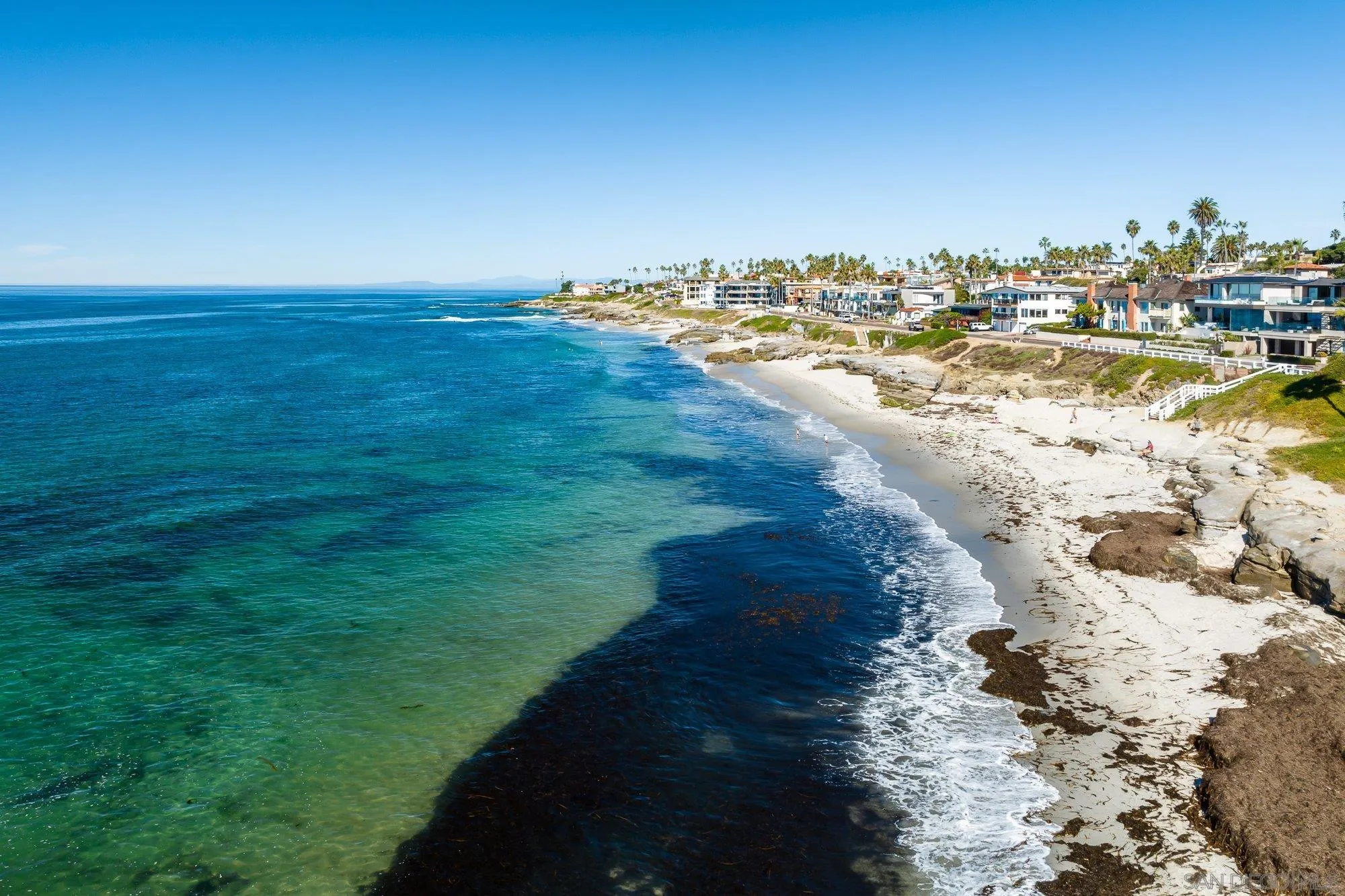 La Jolla, California 92037, United States, 2 Bedrooms Bedrooms, ,2 BathroomsBathrooms,Residential,Pending,41601