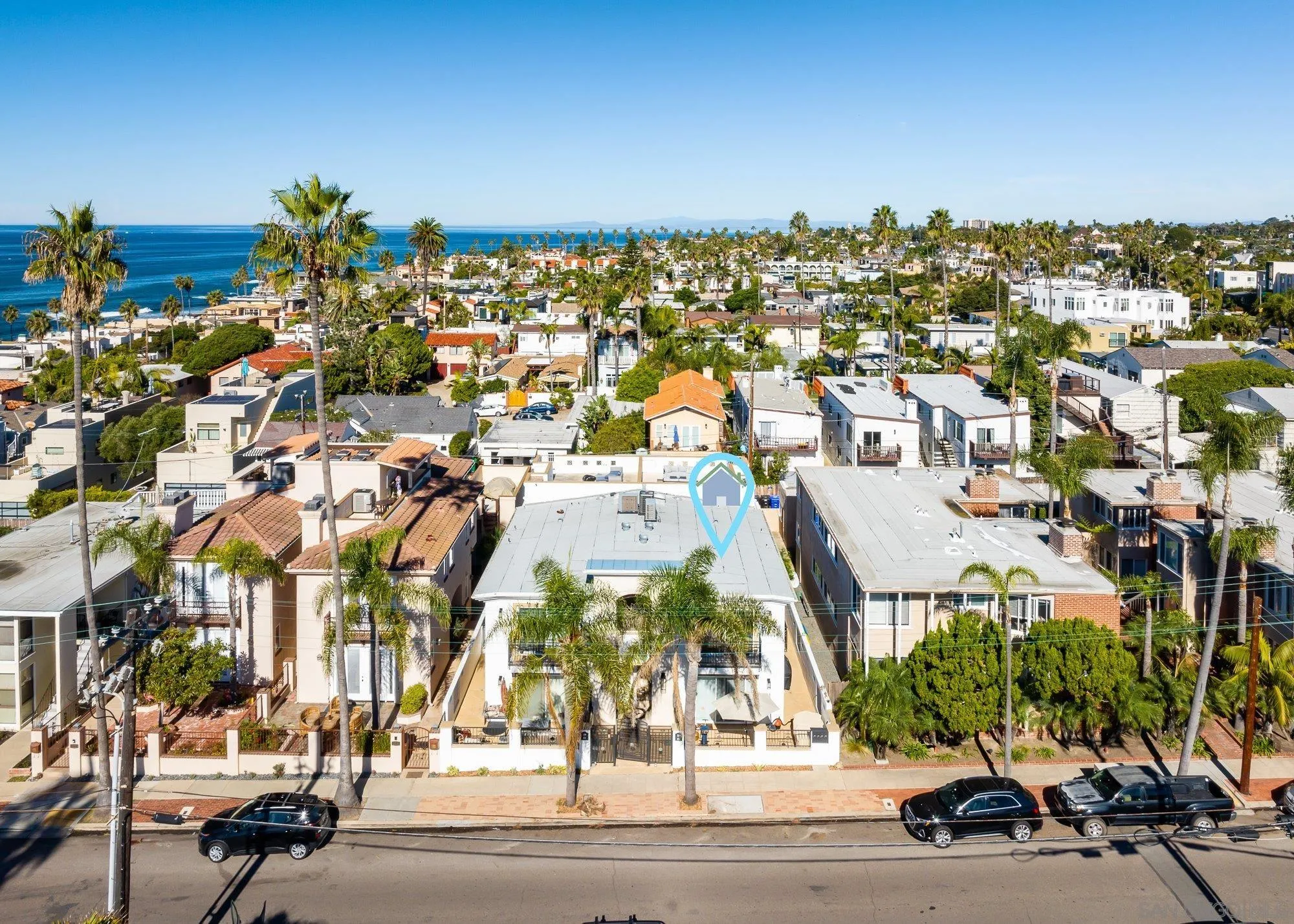 La Jolla, California 92037, United States, 2 Bedrooms Bedrooms, ,2 BathroomsBathrooms,Residential,Pending,41601