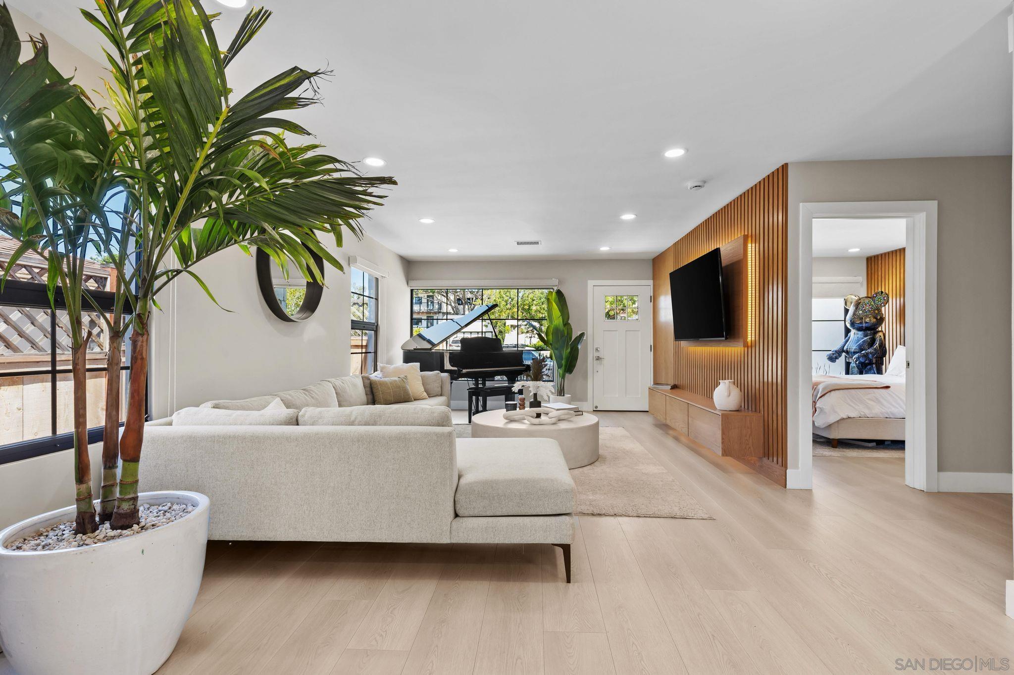 1235 Wilbur Ave