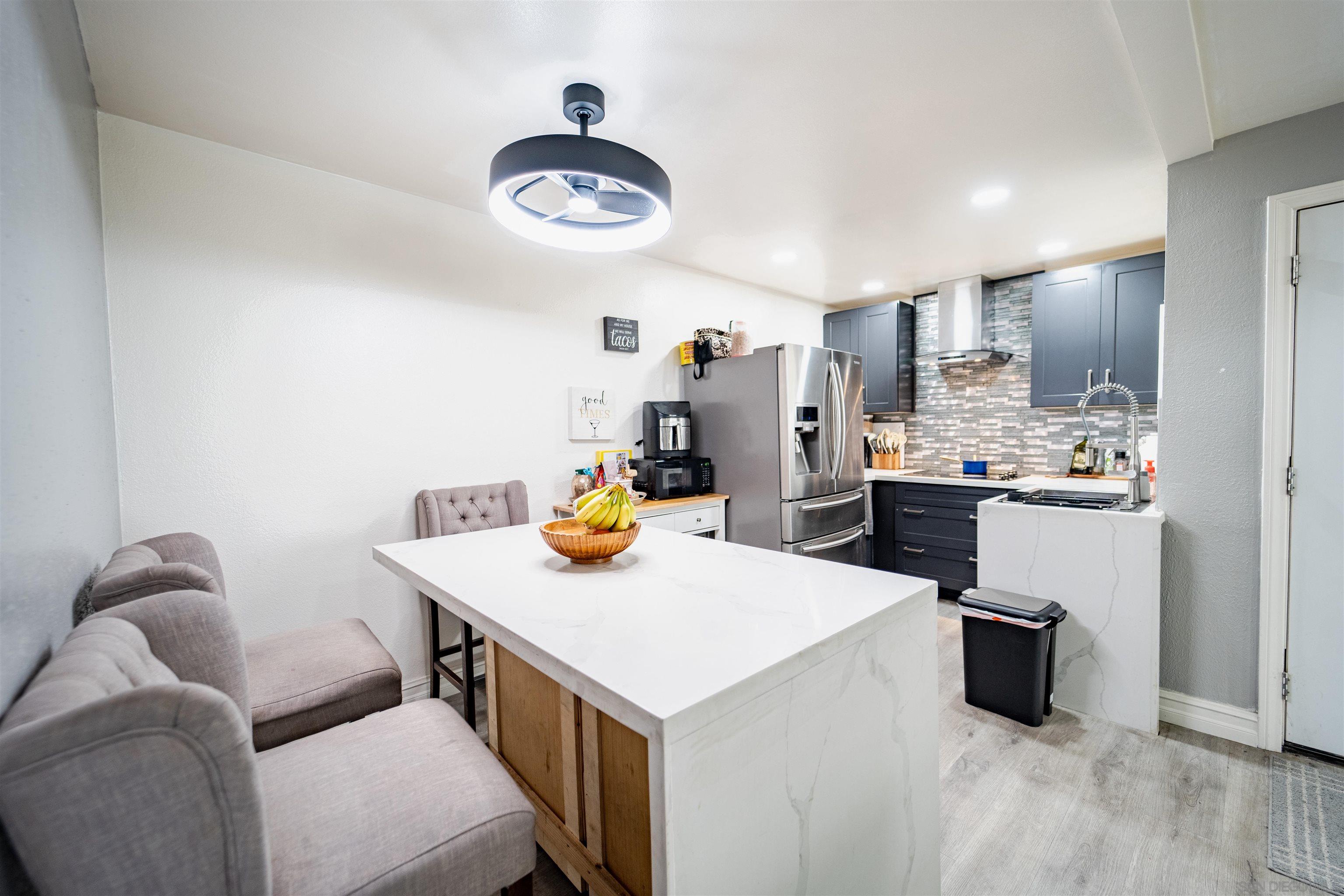 3550 Sunset Lane 16