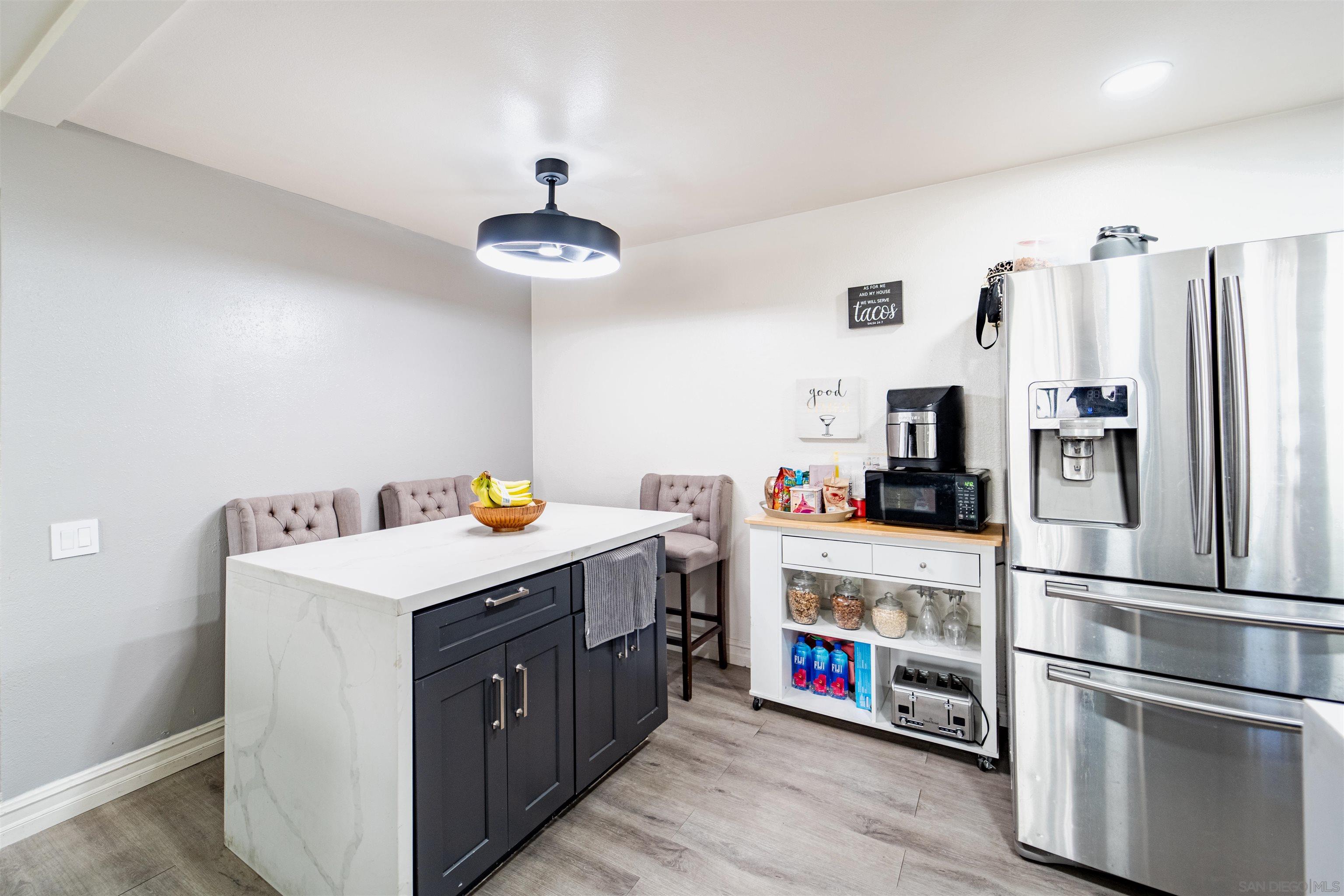 3550 Sunset Lane 16
