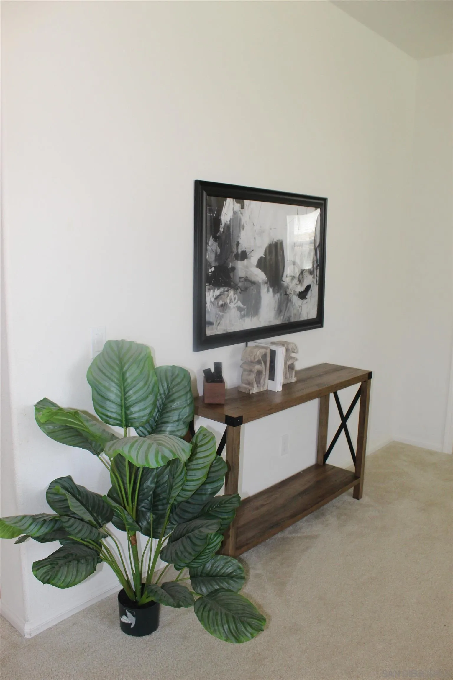 Chula Vista, California 91913, United States, 5 Bedrooms Bedrooms, ,4 BathroomsBathrooms,Residential,Active,93709