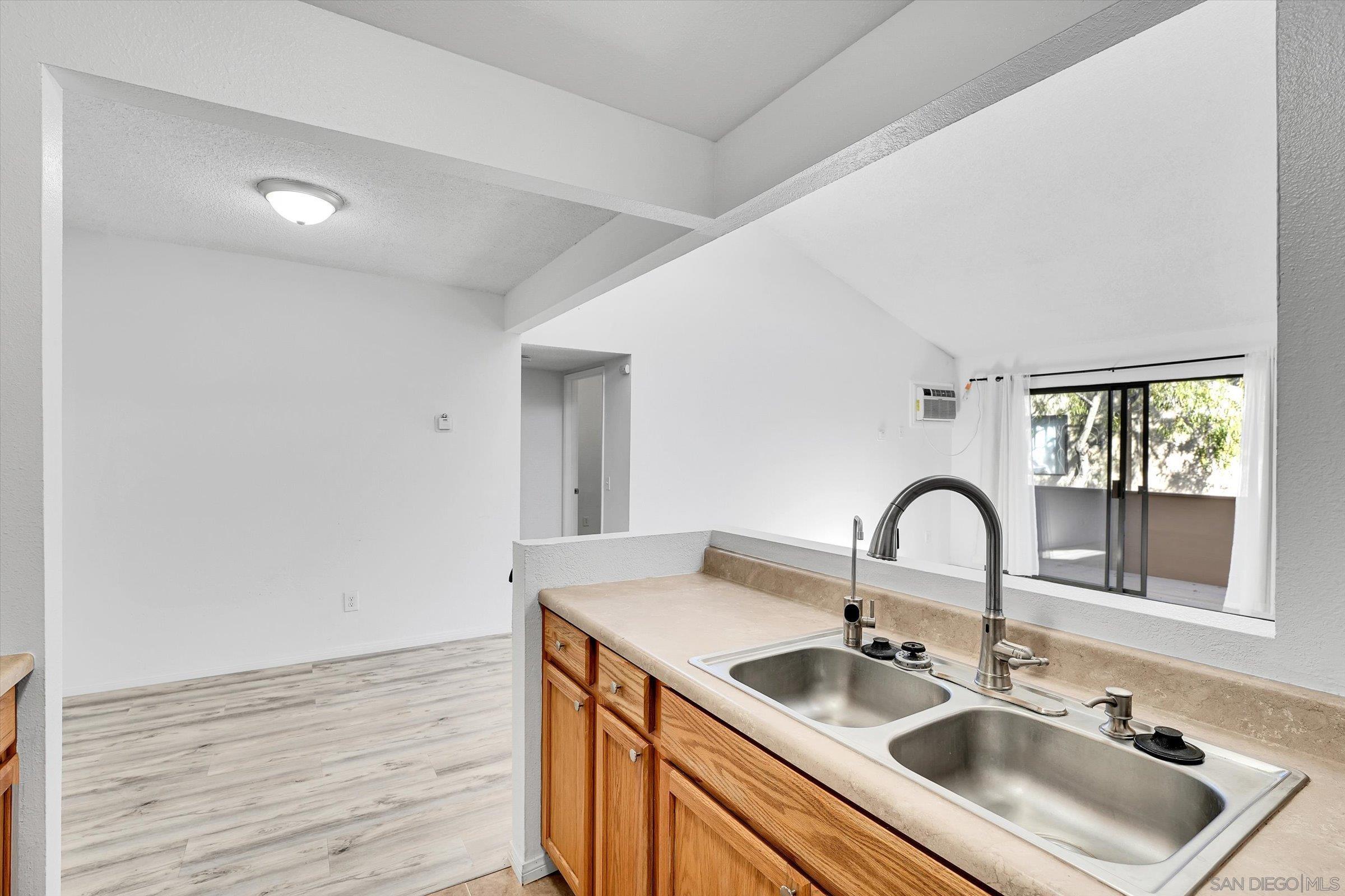 2920 Briarwood Rd. D11