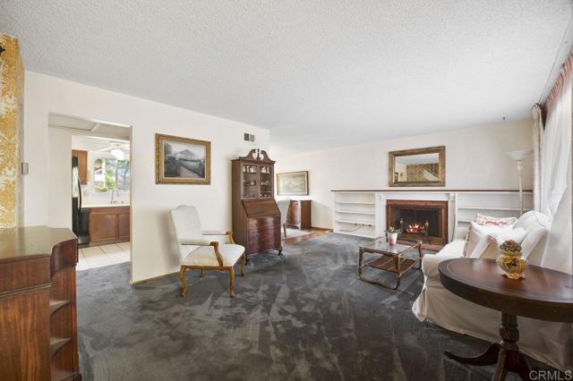 1113 Camino Del Sol Circle