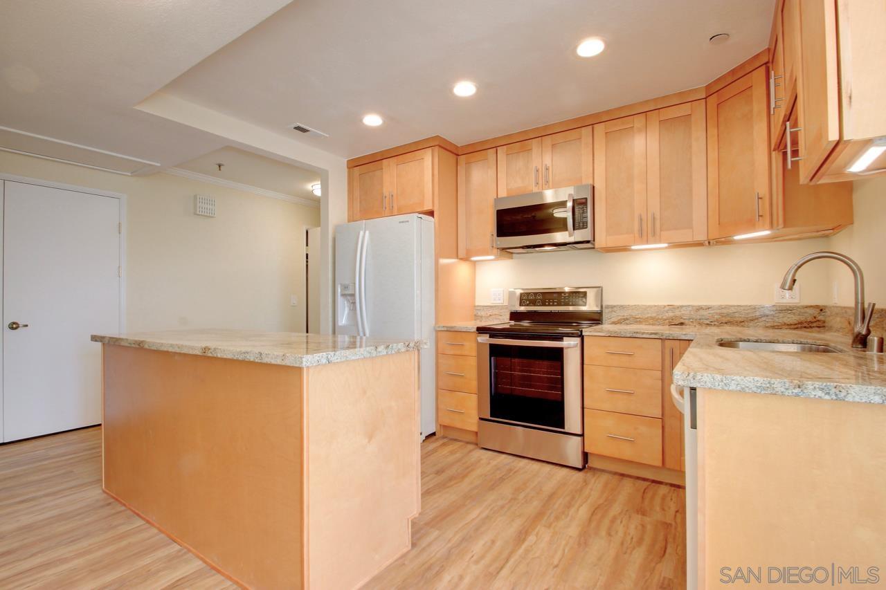 2445 Brant Street 507