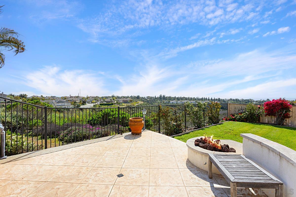 1537  Turquoise Dr