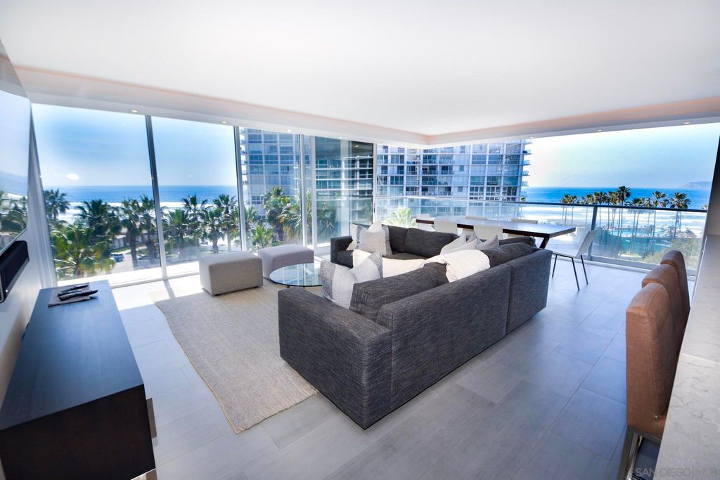 Photo of 1820 Avenida Del Mundo #502, Coronado, CA 92118 (MLS # 250019160)