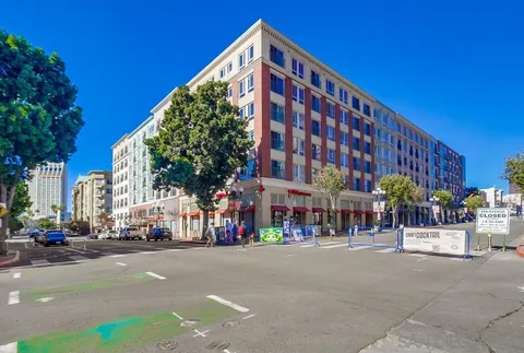 445 Island Ave Unit 406, San Diego, CA 92101 - #: 250001041