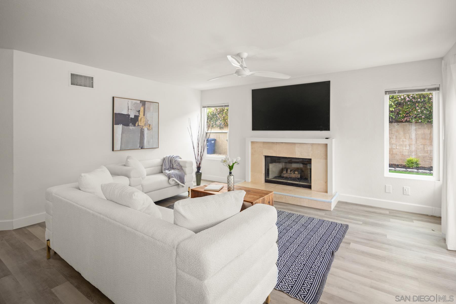 13358 Twin Circle Ct