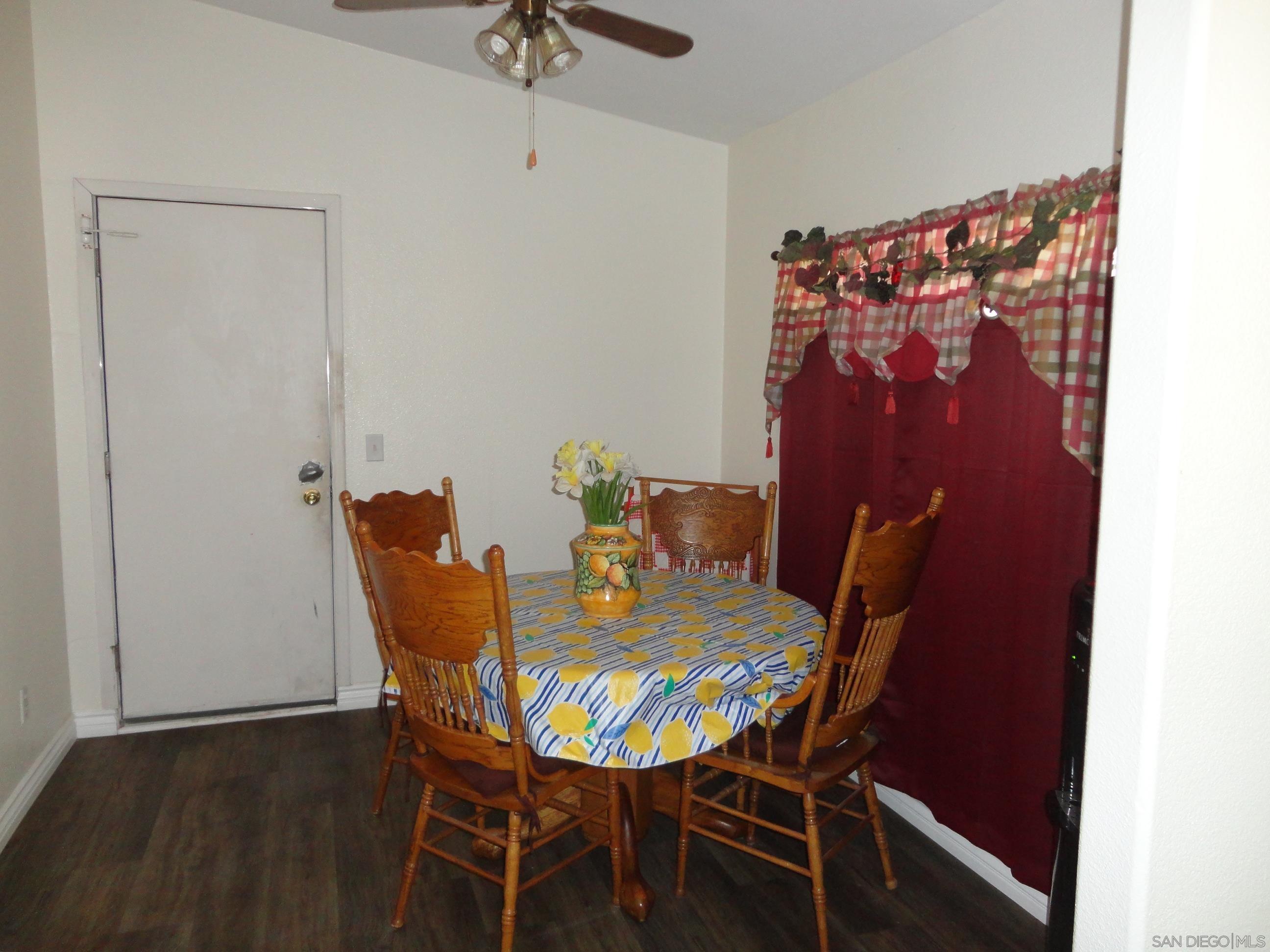 22545 El Centro Rd
