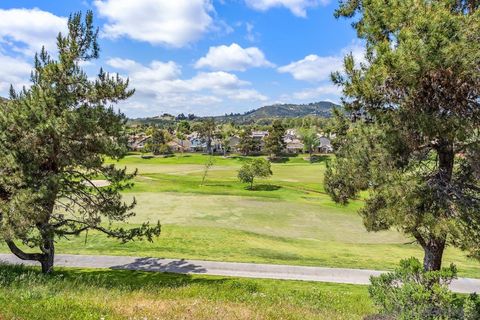 1570  Berkshire Ct San Marcos CA 92069