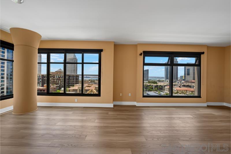 645 Front St 1206
