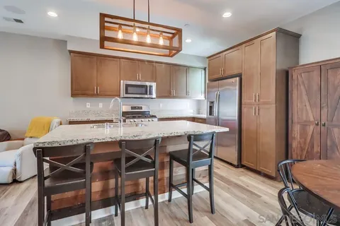 MLS: 250024895
