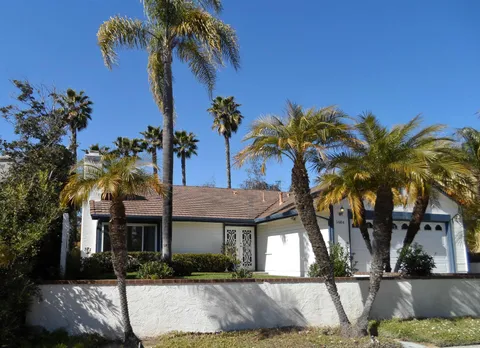 1684 Honeysuckle Ct, Encinitas, CA 92024 - #: 250022078