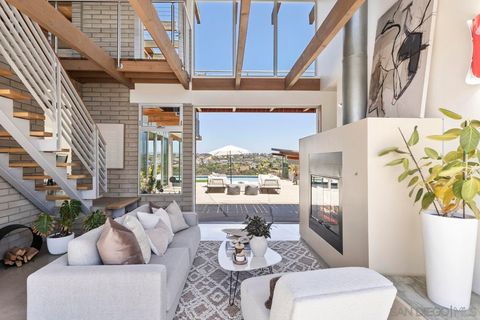 1635  Gascony Rd Encinitas CA 92024