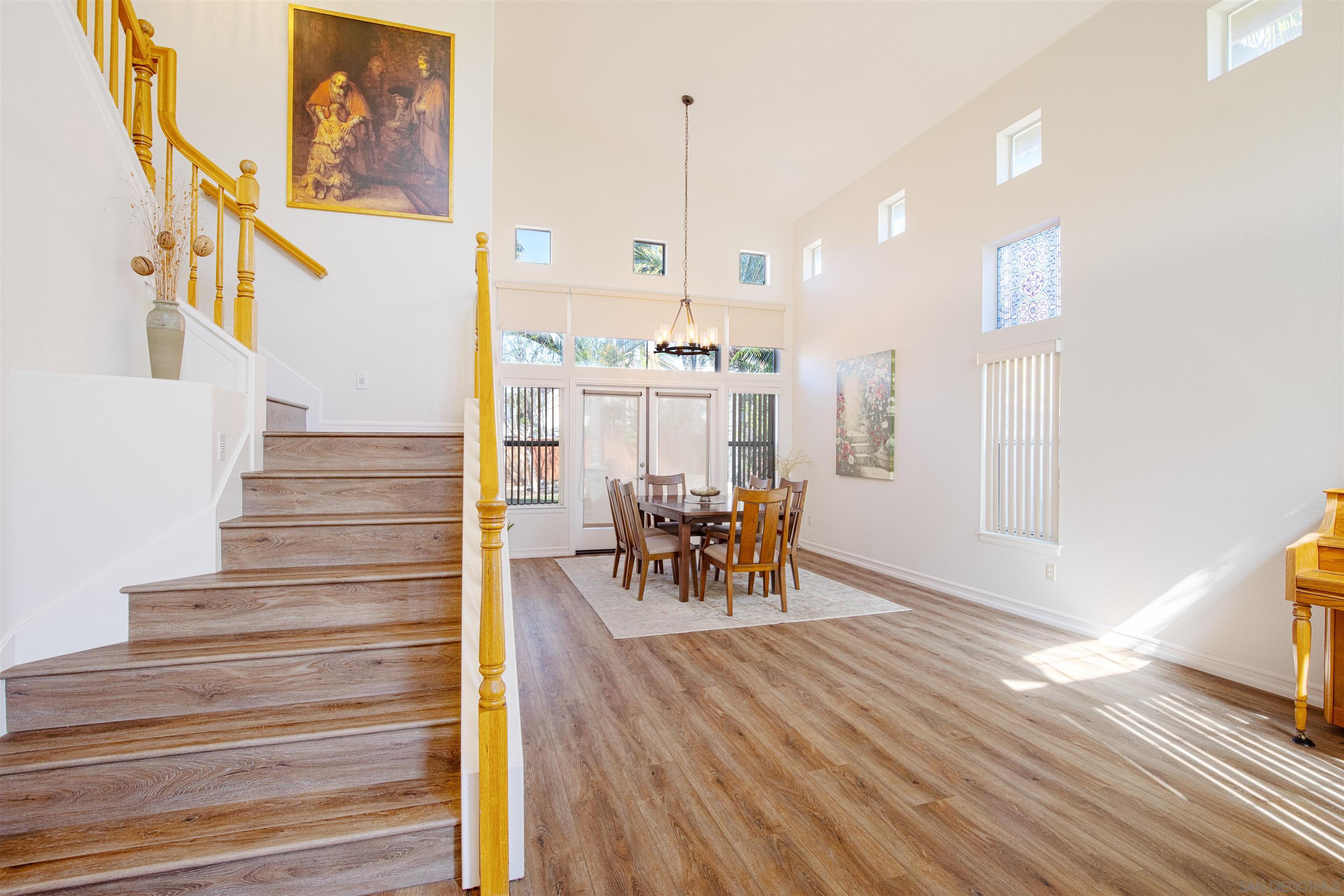 594 PADRONE PL