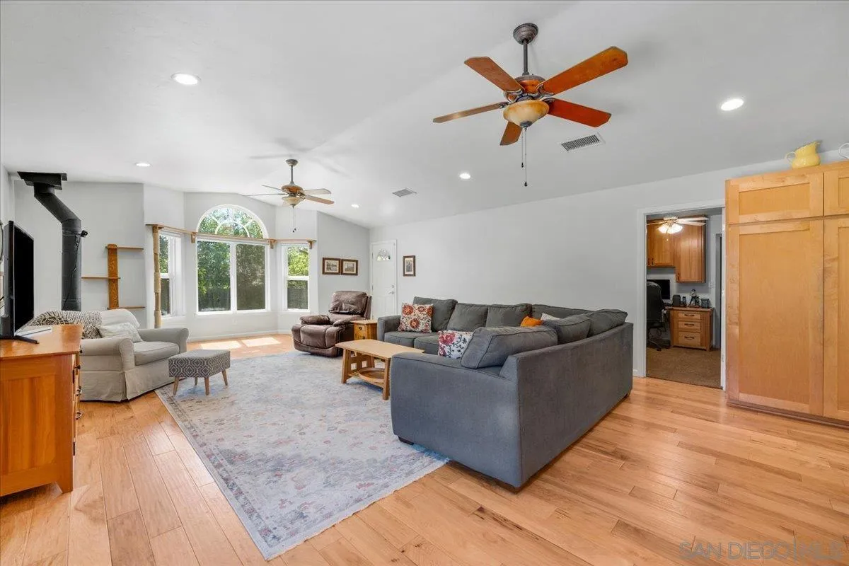 Santee, California 92071, United States, 4 Bedrooms Bedrooms, ,2 BathroomsBathrooms,Residential,Active,155080