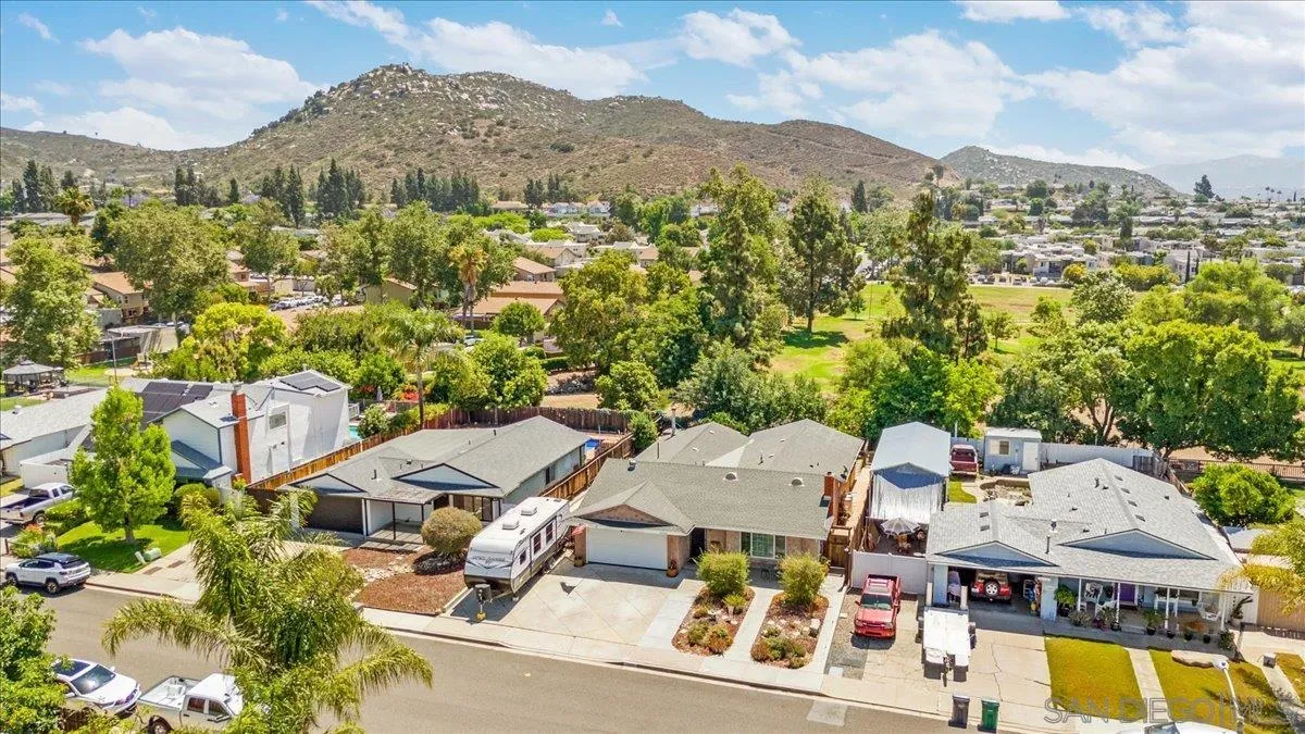 Santee, California 92071, United States, 4 Bedrooms Bedrooms, ,2 BathroomsBathrooms,Residential,Active,155080