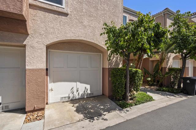 409 Sanibelle Circle