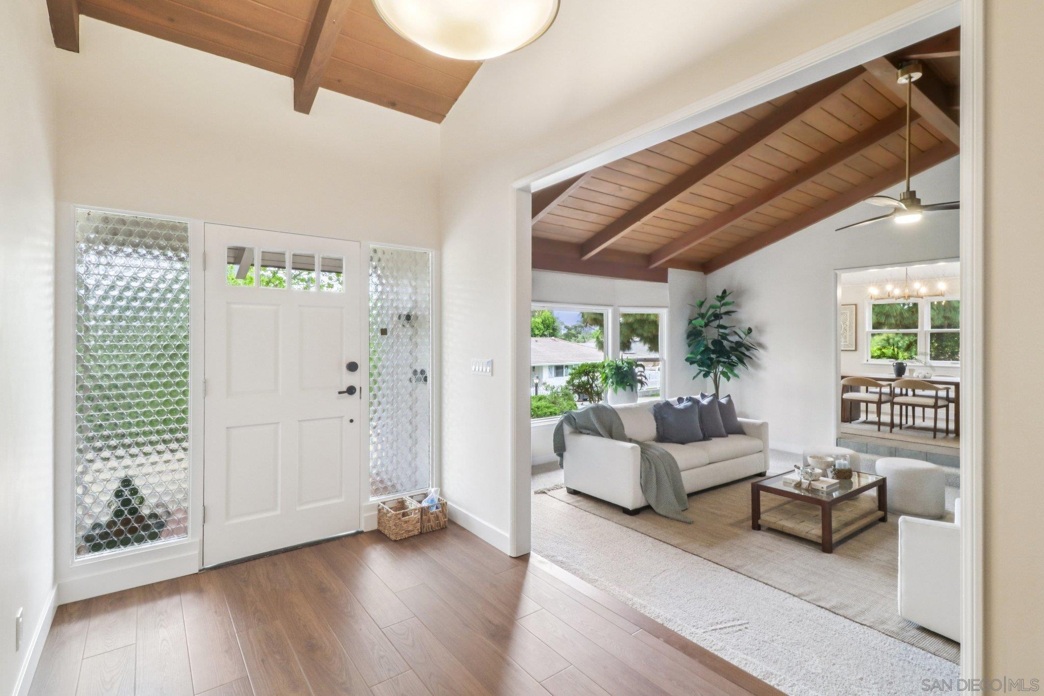 3727 Cedarbrae Lane