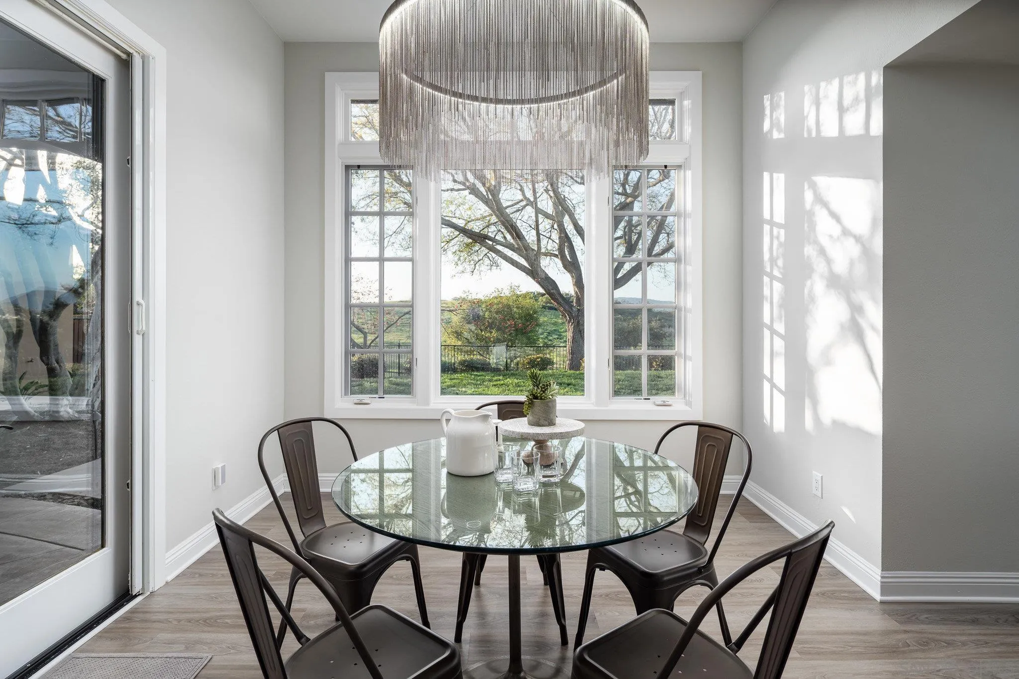 San Diego, California 92127, United States, 5 Bedrooms Bedrooms, ,6 BathroomsBathrooms,Residential,Pending,112407