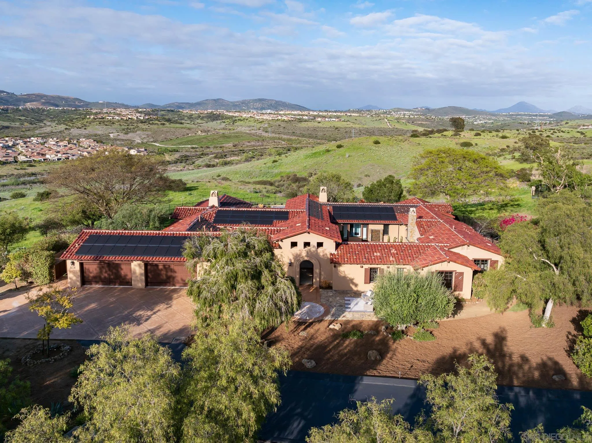 San Diego, California 92127, United States, 5 Bedrooms Bedrooms, ,6 BathroomsBathrooms,Residential,Pending,112407