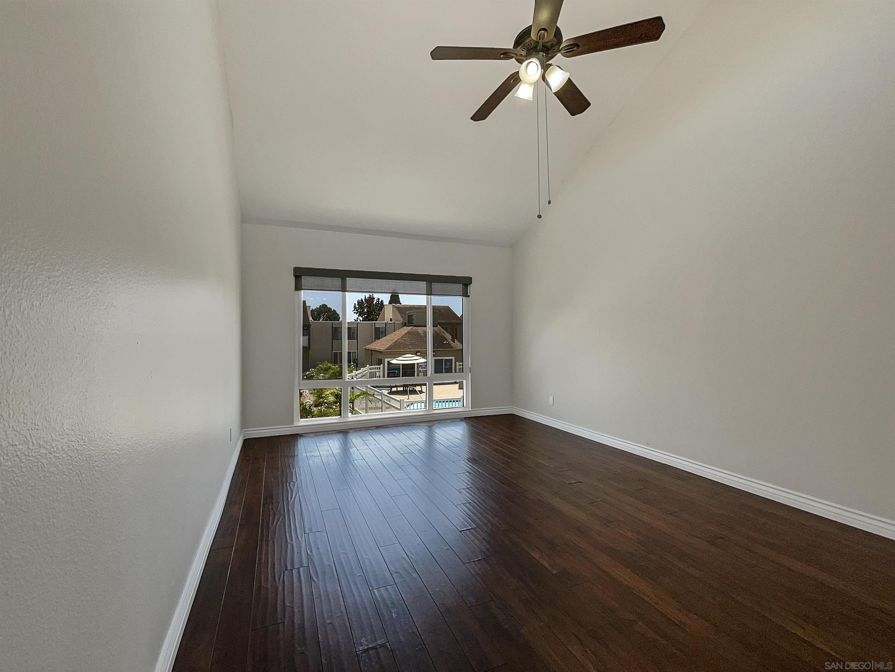 8034  Linda Vista Rd  2G