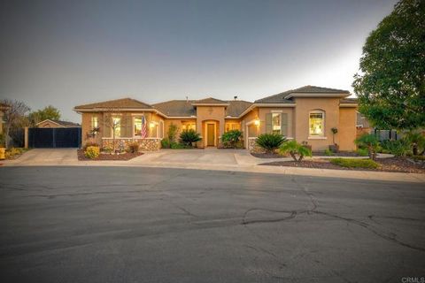 2682 Dundee Glen Escondido CA 92026