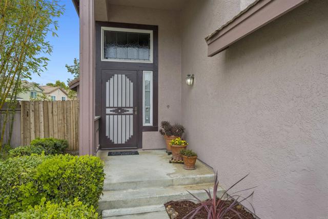 945 IRON HORSE Drive