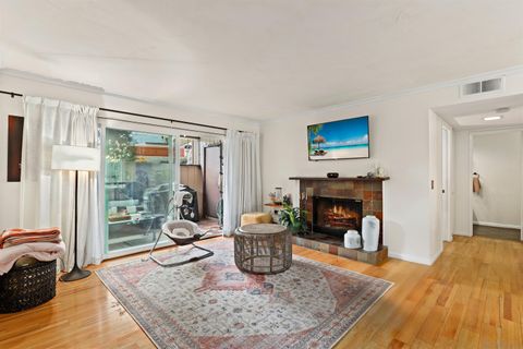 6544  College Grove Dr  71 San Diego CA 92115