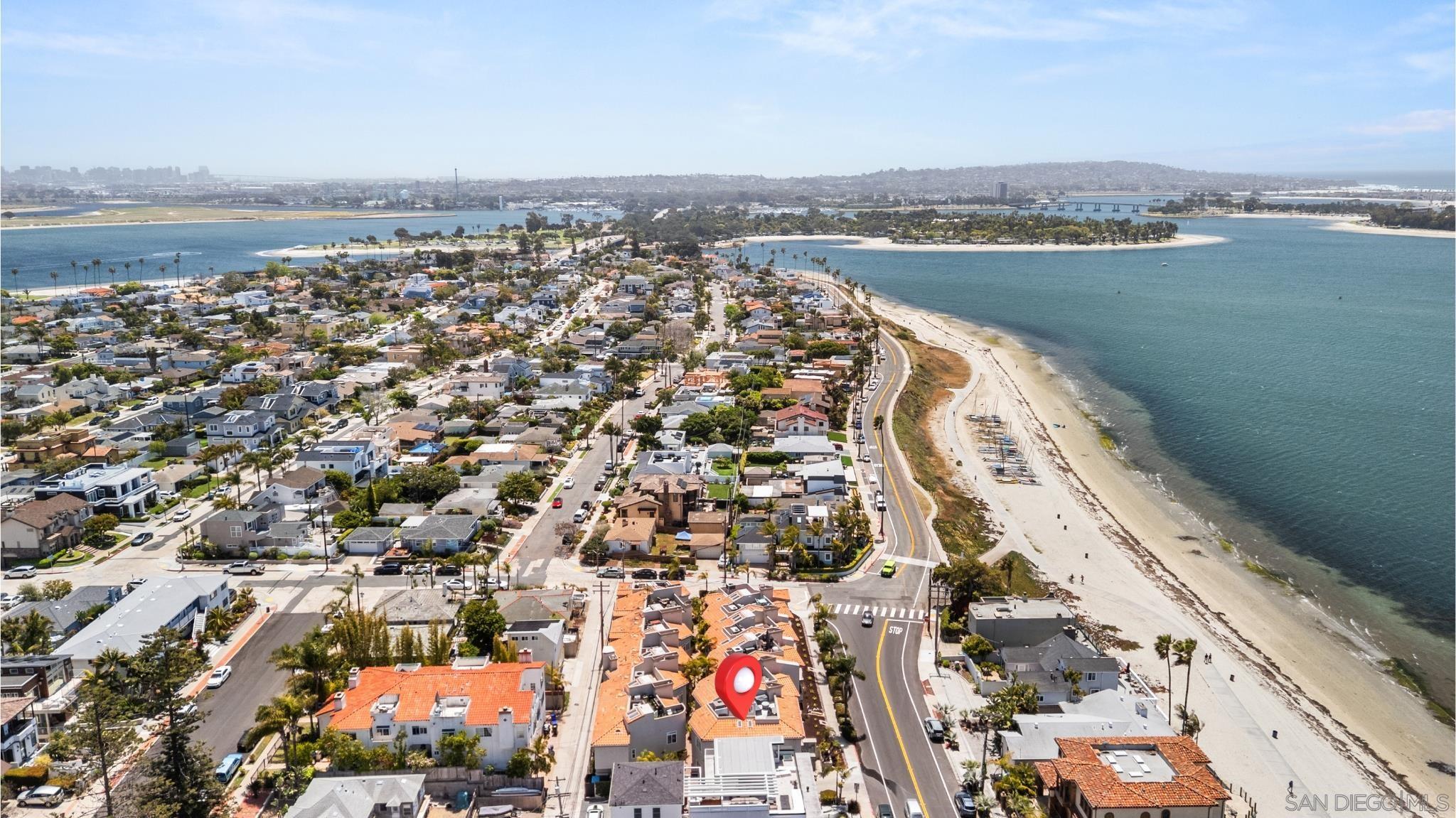 3701 Riviera Dr 11