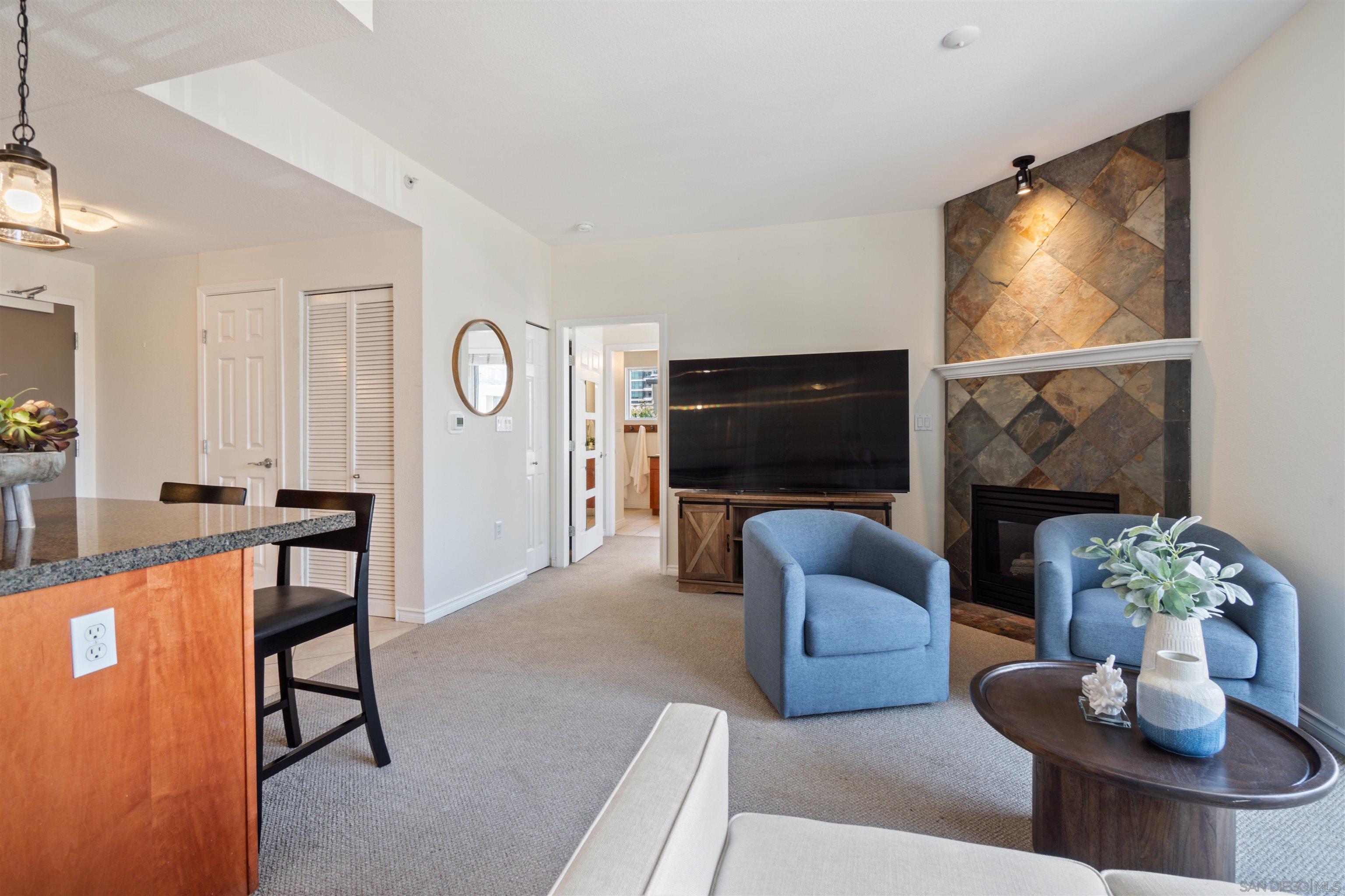 1240 India St 517